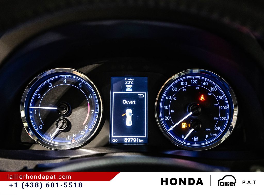 Toyota Corolla SE 2018 à Montréal, Québec - 23 - w1024h768px