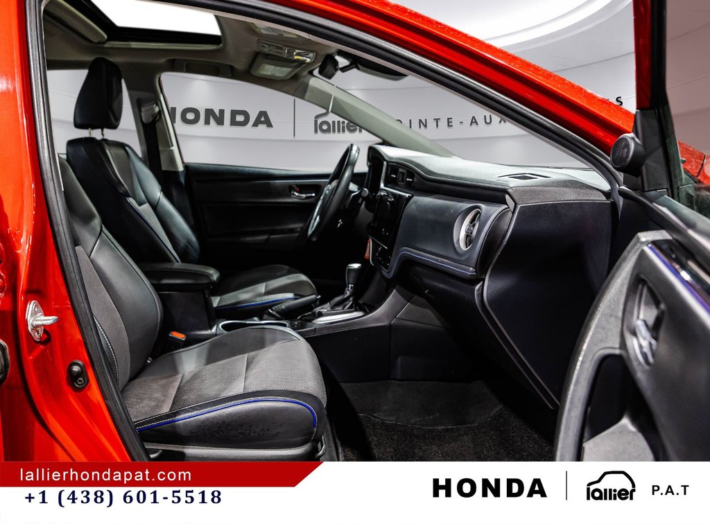 Toyota Corolla SE 2018 à Montréal, Québec - 17 - w1024h768px