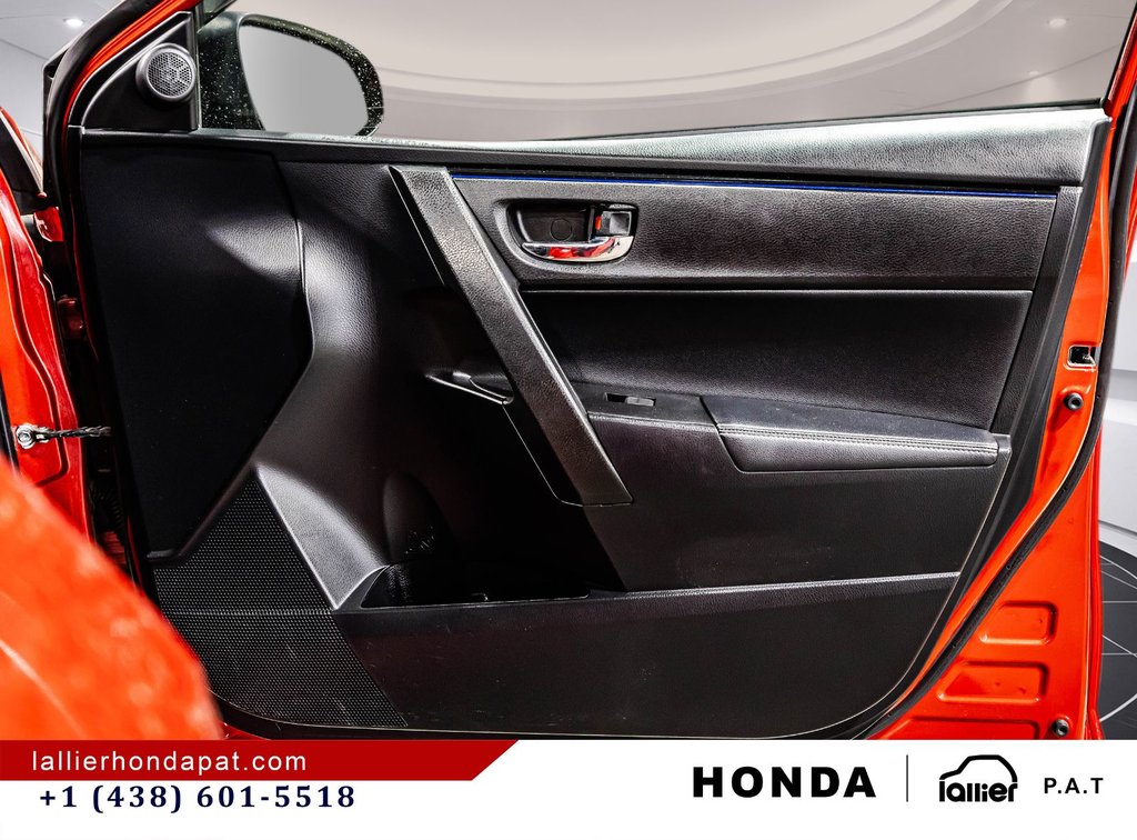 Toyota Corolla SE 2018 à Montréal, Québec - 16 - w1024h768px