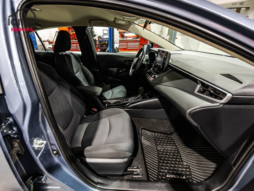 Toyota Corolla LE 2022 à Montréal, Québec - 16 - w1024h768px