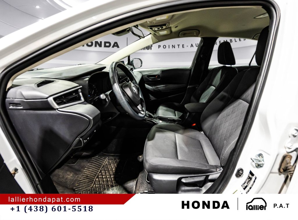 2023 Toyota Corolla LE in Montreal, Quebec - 18 - w1024h768px