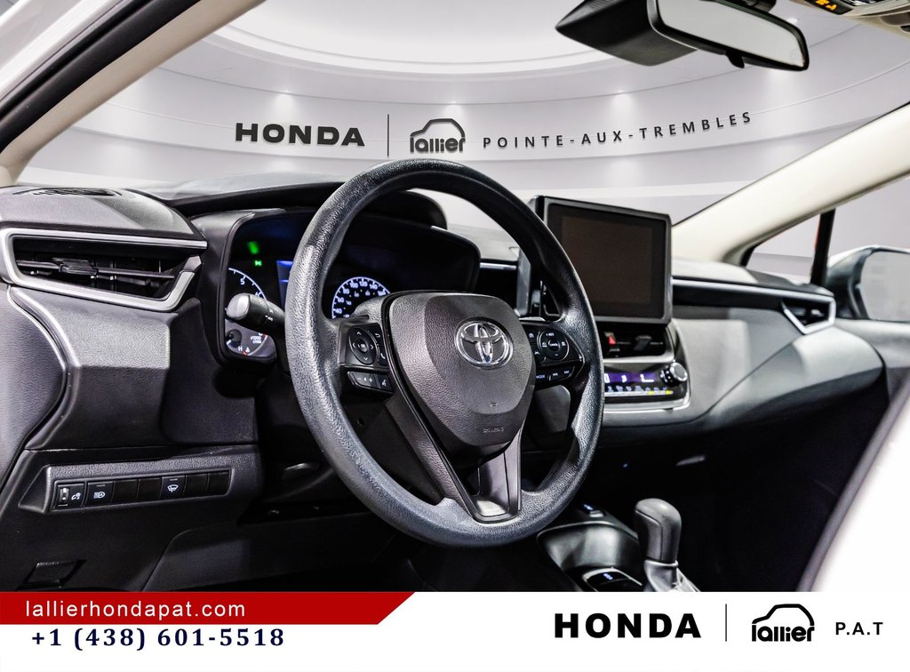 2023 Toyota Corolla LE in Montreal, Quebec - 19 - w1024h768px