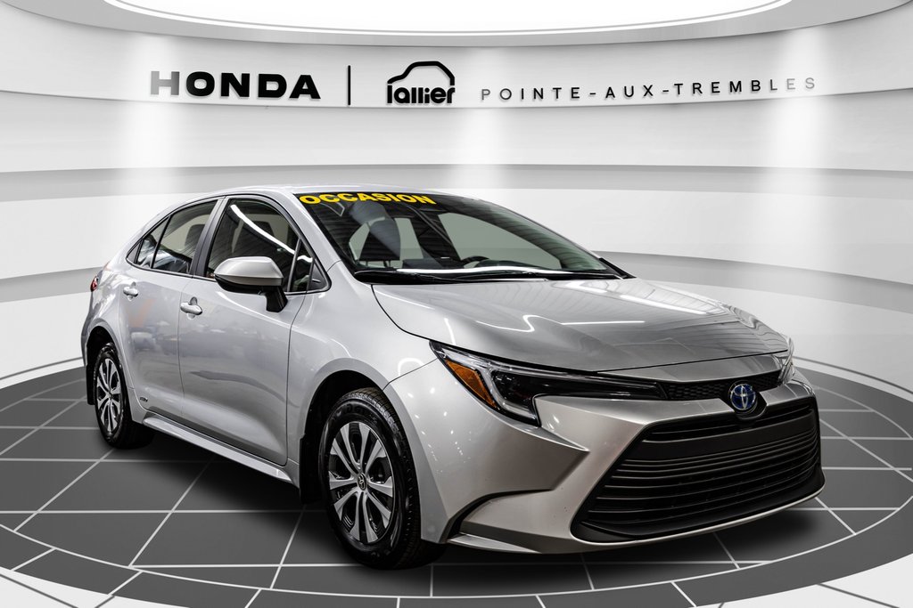 2024 Toyota Corolla Hybrid LE AWD JAMAIS ACCIDENTÉ 1 PROPRIO in Montreal, Quebec - 9 - w1024h768px