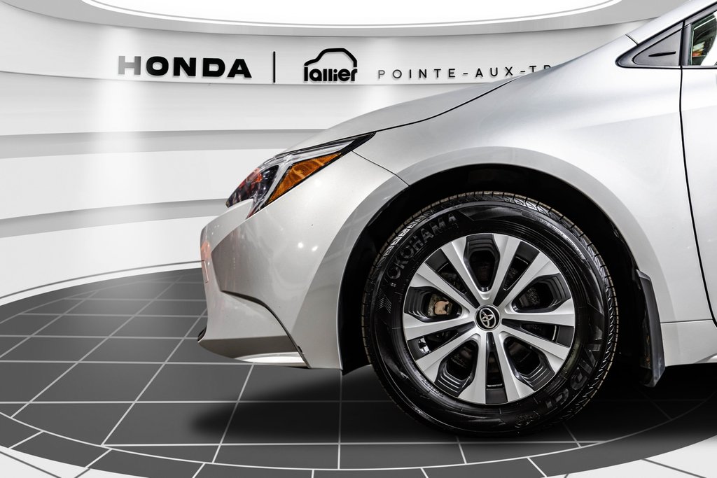 2024 Toyota Corolla Hybrid LE AWD JAMAIS ACCIDENTÉ 1 PROPRIO in Montreal, Quebec - 10 - w1024h768px