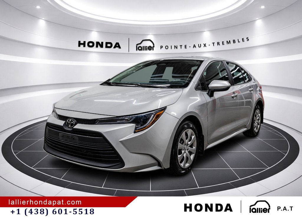 2024 Toyota Corolla LE in Montreal, Quebec - 3 - w1024h768px