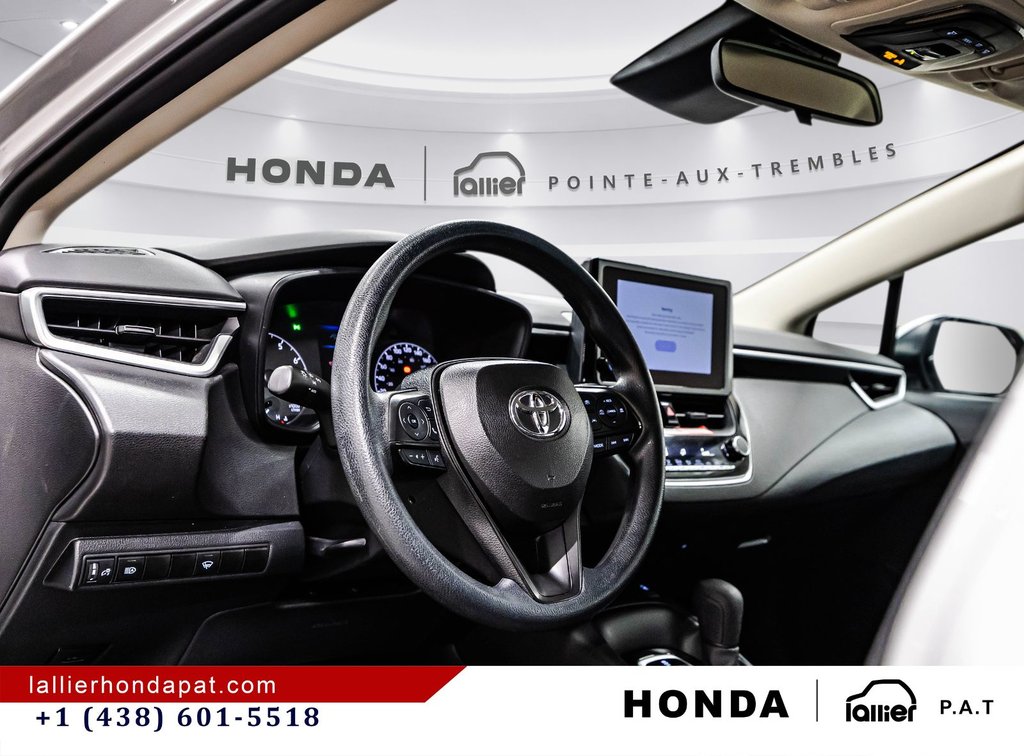 2024 Toyota Corolla LE in Montreal, Quebec - 19 - w1024h768px