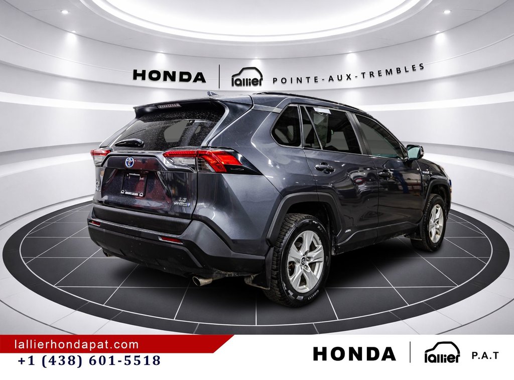 2019 Toyota RAV4 Hybrid LE in Montréal, Quebec - 7 - w1024h768px