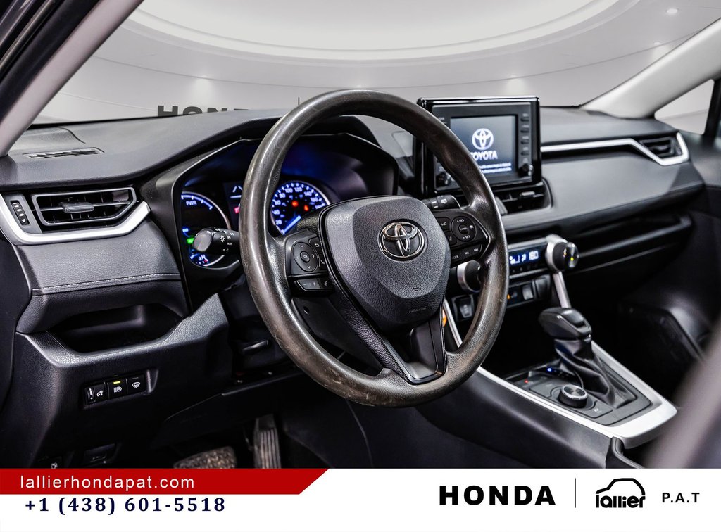 2019 Toyota RAV4 Hybrid LE in Montréal, Quebec - 19 - w1024h768px