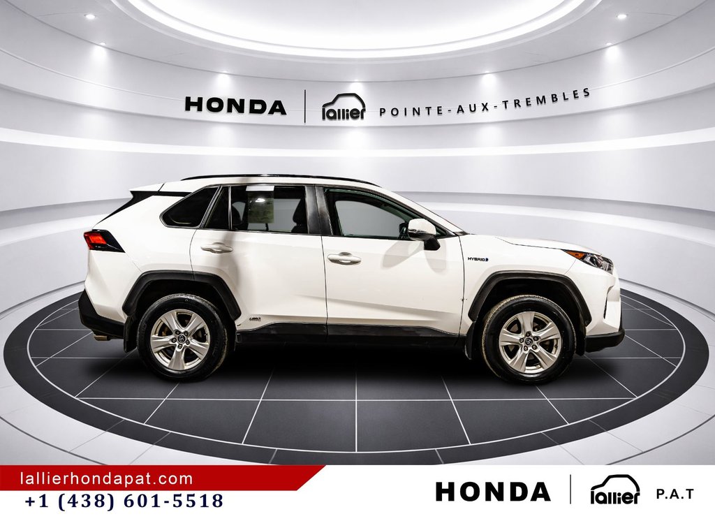 2020 Toyota RAV4 Hybrid XLE in Montreal, Quebec - 8 - w1024h768px