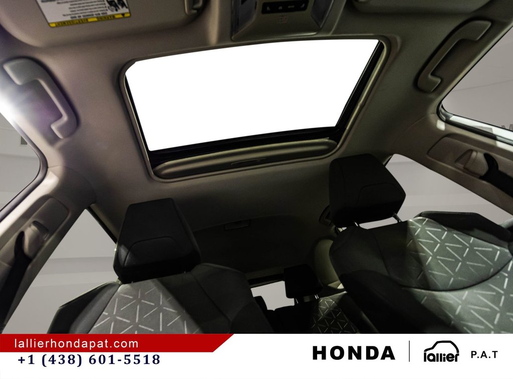 2020 Toyota RAV4 Hybrid XLE in Montreal, Quebec - 19 - w1024h768px