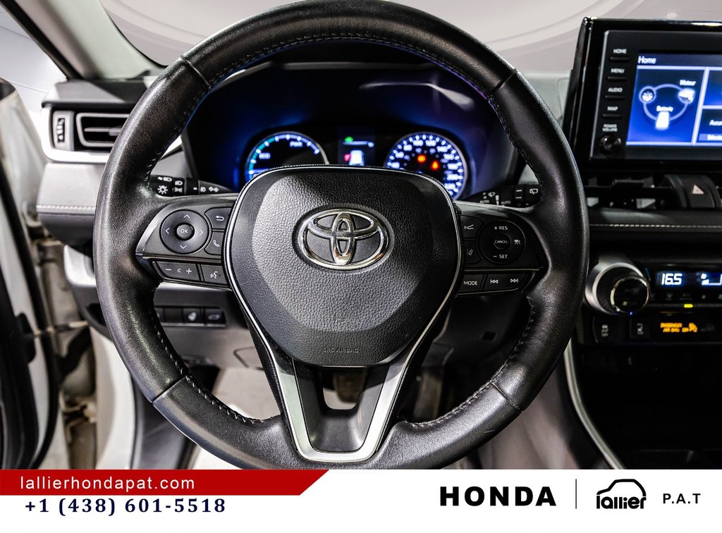 2020 Toyota RAV4 Hybrid XLE in Montreal, Quebec - 23 - w1024h768px