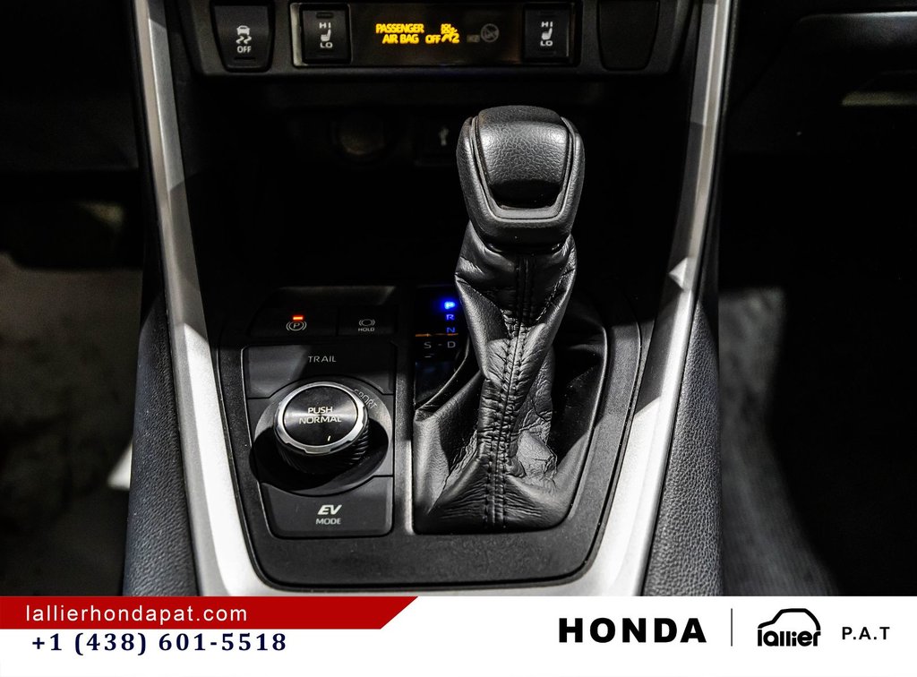 2020 Toyota RAV4 Hybrid XLE in Montreal, Quebec - 26 - w1024h768px