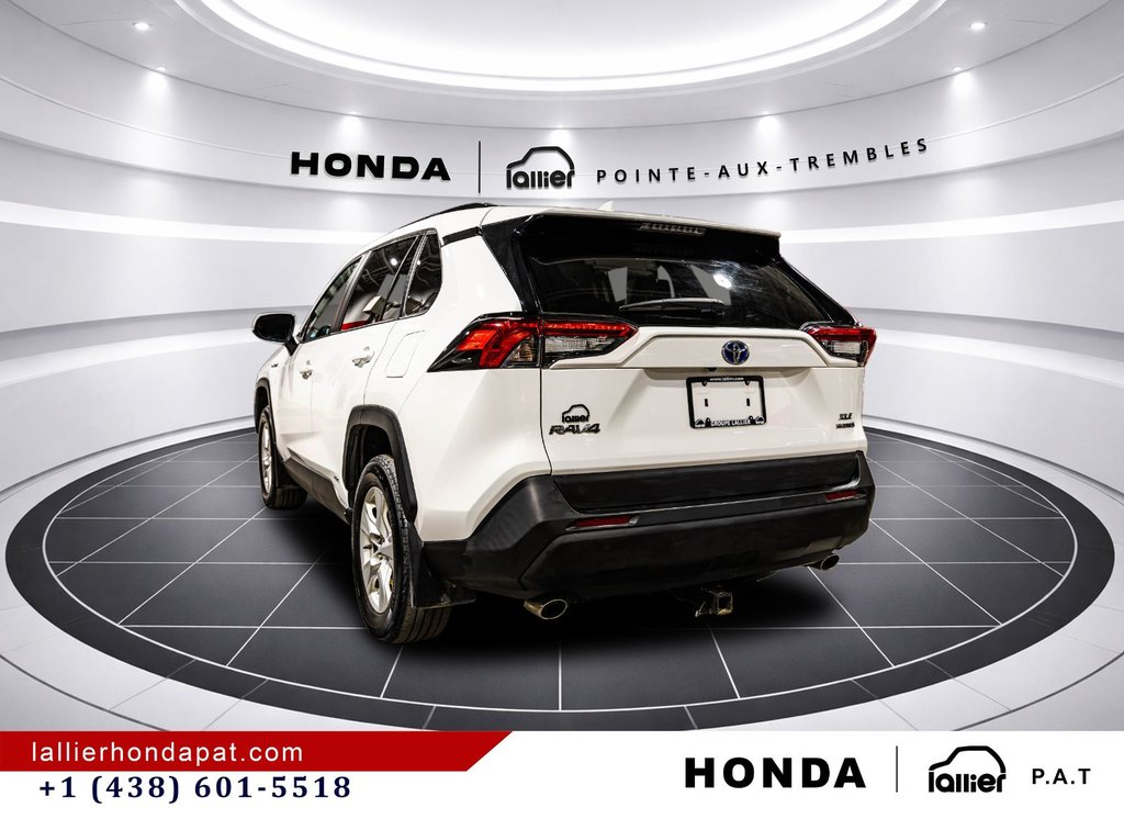 2020 Toyota RAV4 Hybrid XLE in Montreal, Quebec - 5 - w1024h768px