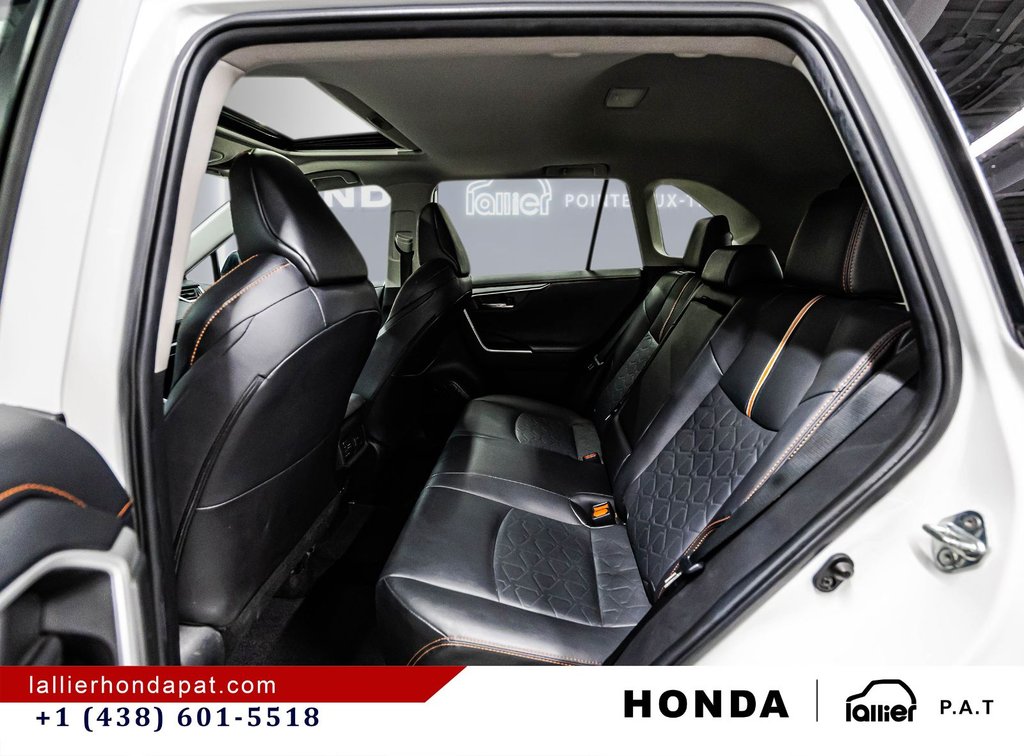 2022 Toyota RAV4 Trail in Montreal, Quebec - 13 - w1024h768px