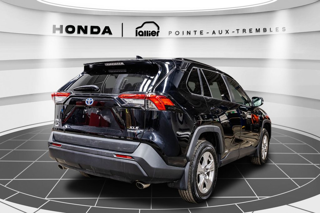 Toyota RAV4 Hybrid XLE 2023 à , Québec - 7 - w1024h768px