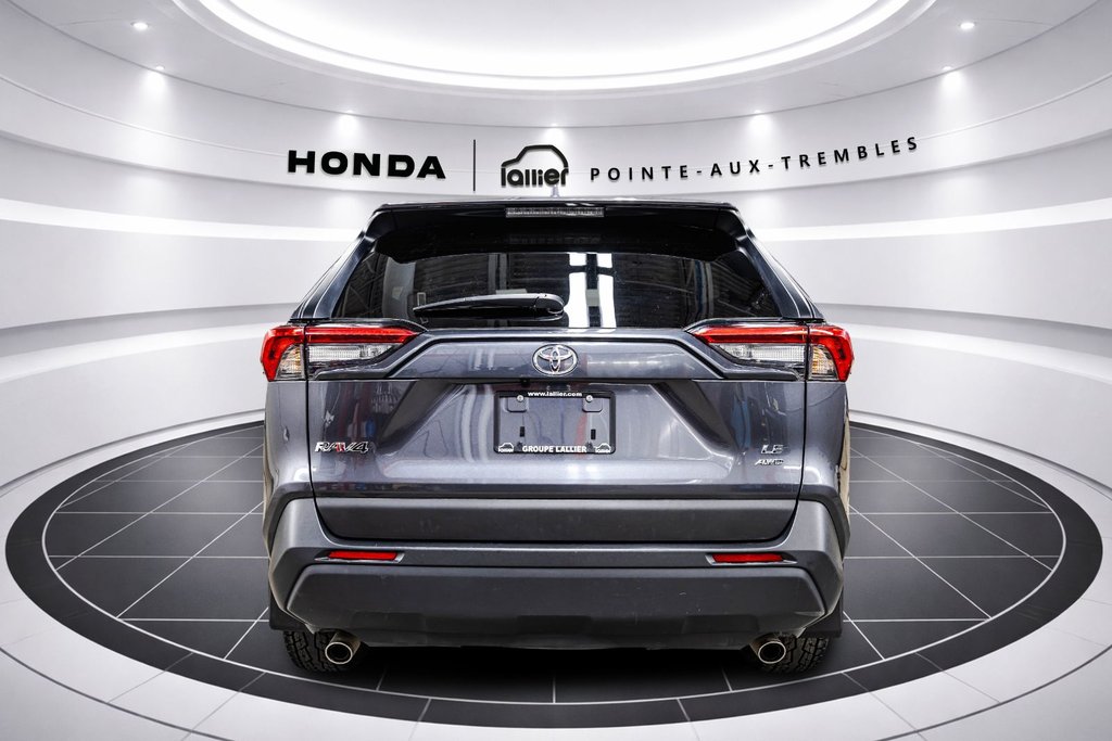 2024 Toyota RAV4 LE in Montréal, Quebec - 6 - w1024h768px