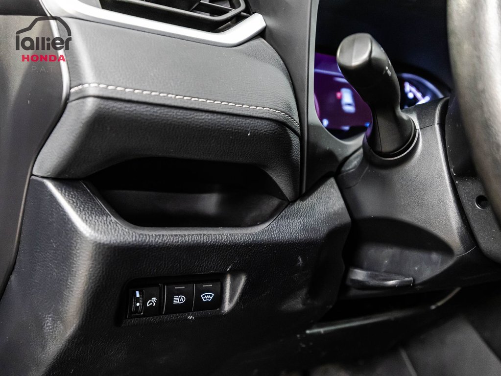 2024 Toyota RAV4 LE in Montréal, Quebec - 20 - w1024h768px