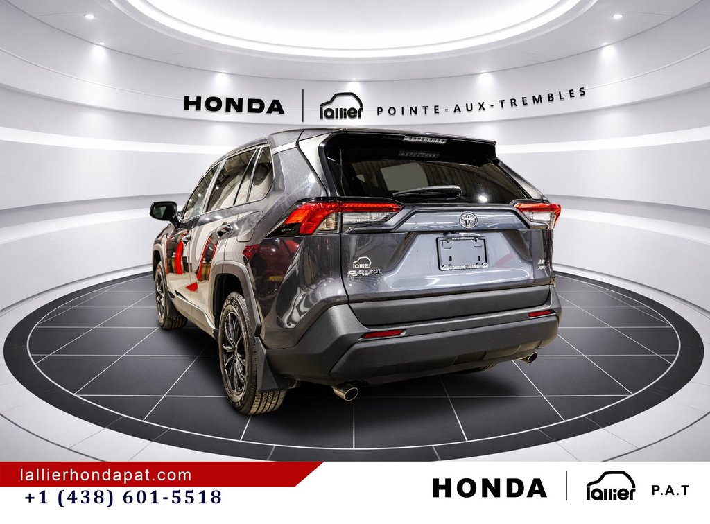 Toyota RAV4 LE 2024 à Montréal, Québec - 5 - w1024h768px