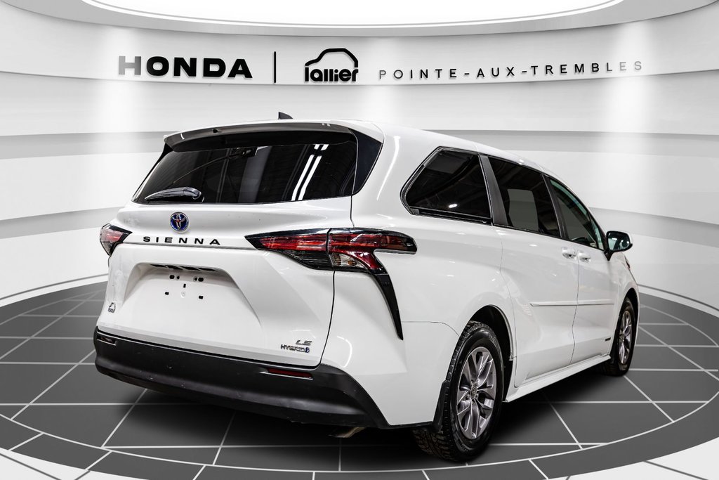 Toyota Sienna LE HYBIRDE 8 PLACES 2021 à , Québec - 7 - w1024h768px