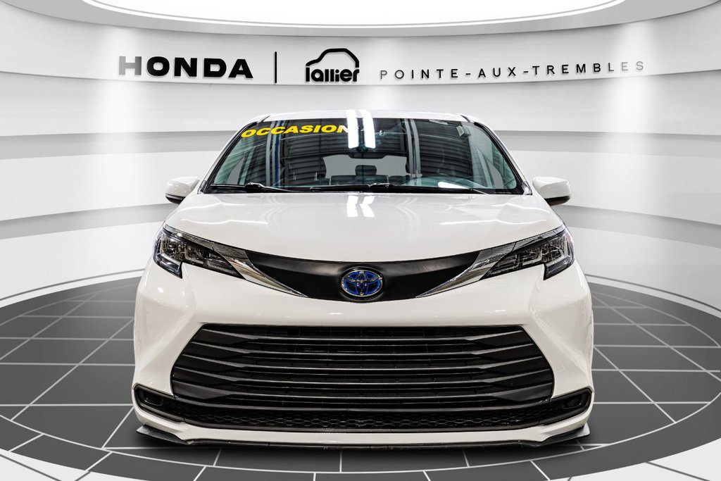 Toyota Sienna LE HYBIRDE 8 PLACES 2021 à , Québec - 2 - w1024h768px