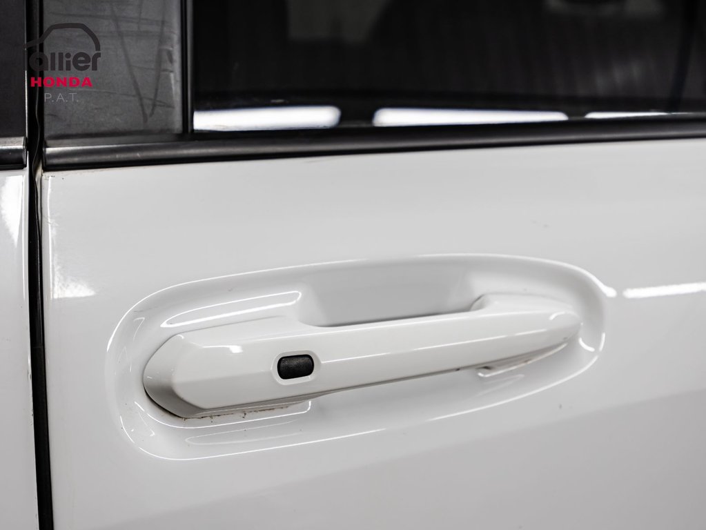 Toyota Sienna LE HYBIRDE 8 PLACES 2021 à , Québec - 11 - w1024h768px