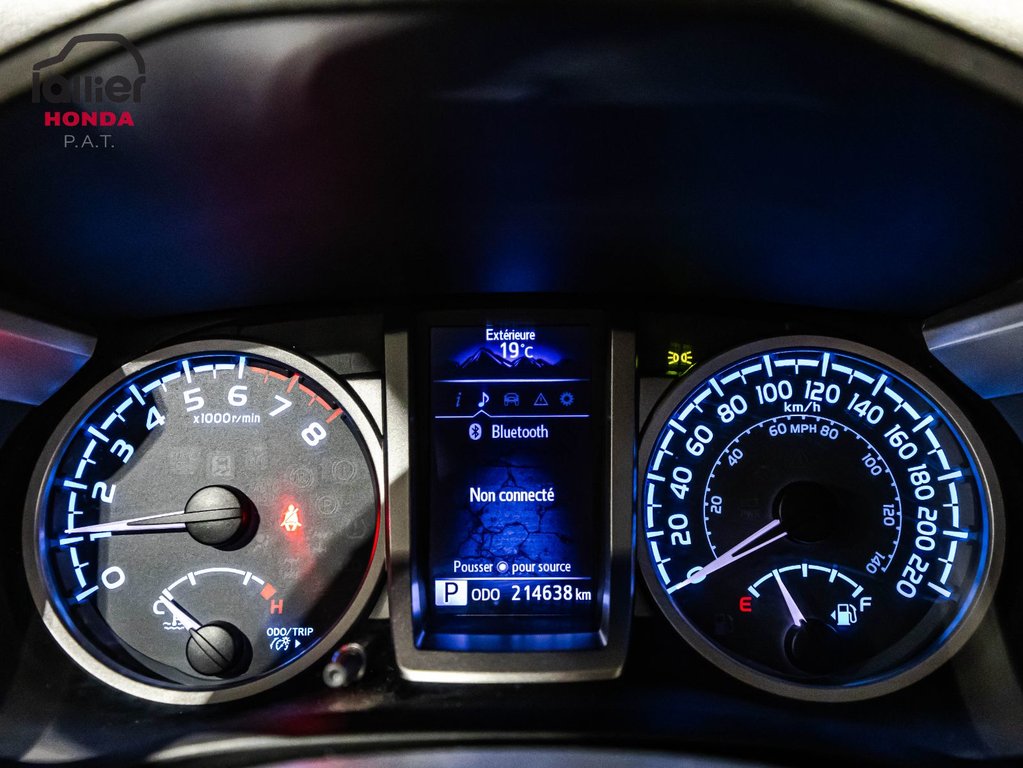 Toyota Tacoma SR5 CABINE ACCES 2018 à Montréal, Québec - 20 - w1024h768px