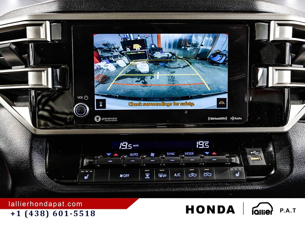 2023 Toyota Tundra SR in Montreal, Quebec - 25 - w1024h768px