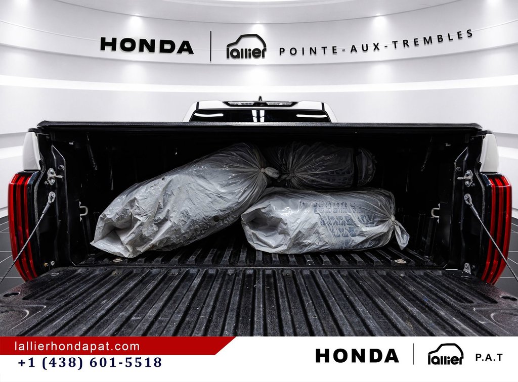 2023 Toyota Tundra SR in Montreal, Quebec - 16 - w1024h768px