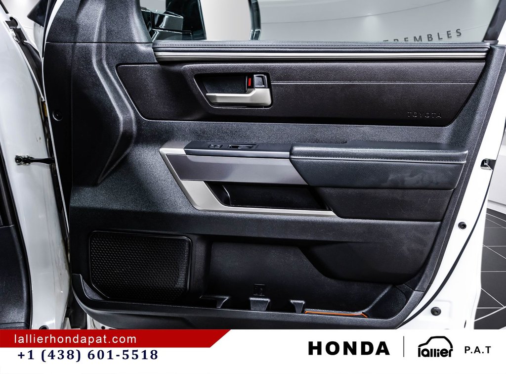 2023 Toyota Tundra SR in Montreal, Quebec - 17 - w1024h768px