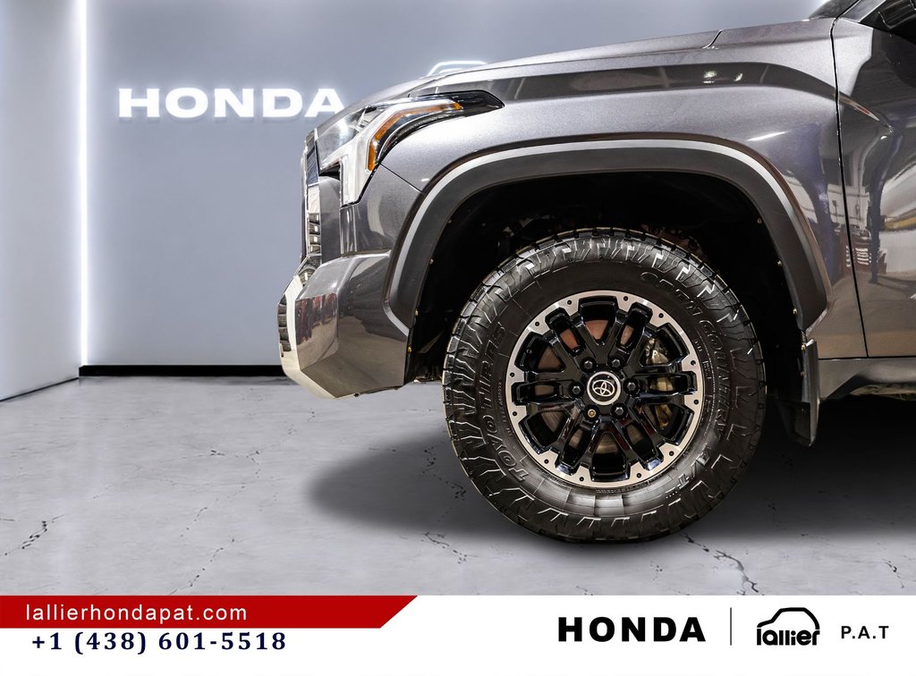 2024 Toyota Tundra SR5 in Montréal, Quebec - 10 - w1024h768px