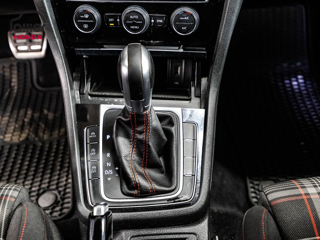 Volkswagen Golf GTI  2019 à , Québec - 22 - w1024h768px