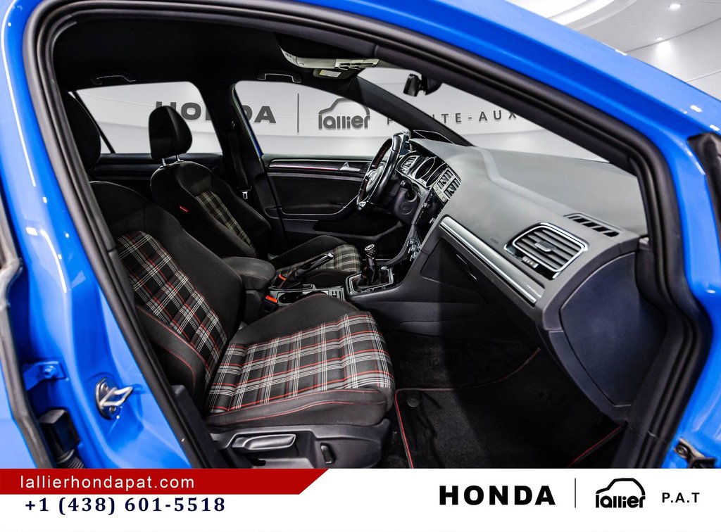 Volkswagen Golf GTI RABBIT 2019 à Montréal, Québec - 17 - w1024h768px