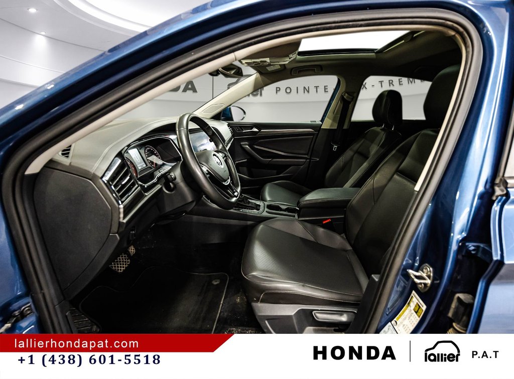 2020 Volkswagen Jetta Highline in Montréal, Quebec - 19 - w1024h768px