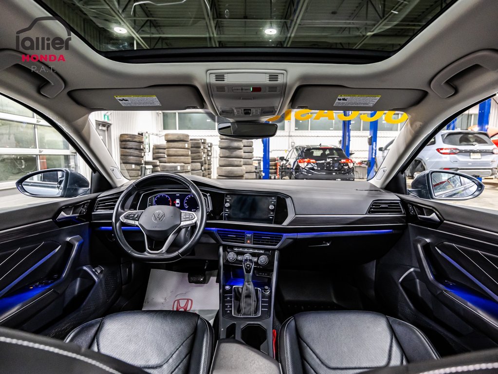 2022 Volkswagen Jetta Highline 1 PROPRIO JAMAIS ACCIDENTÉ in Lachenaie, Quebec - 15 - w1024h768px