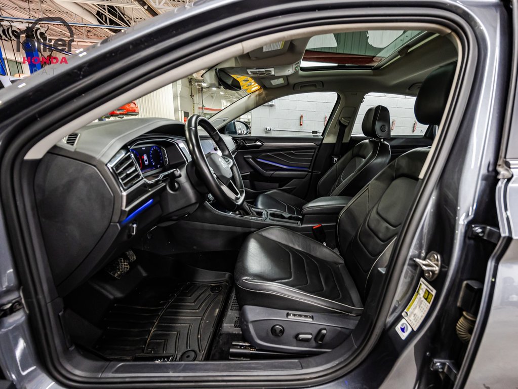 2022 Volkswagen Jetta Highline 1 PROPRIO JAMAIS ACCIDENTÉ in Lachenaie, Quebec - 20 - w1024h768px
