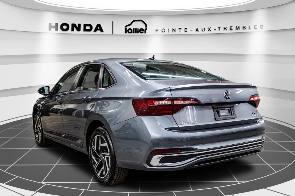 2022 Volkswagen Jetta Highline 1 PROPRIO JAMAIS ACCIDENTÉ in Lachenaie, Quebec - 5 - w1024h768px