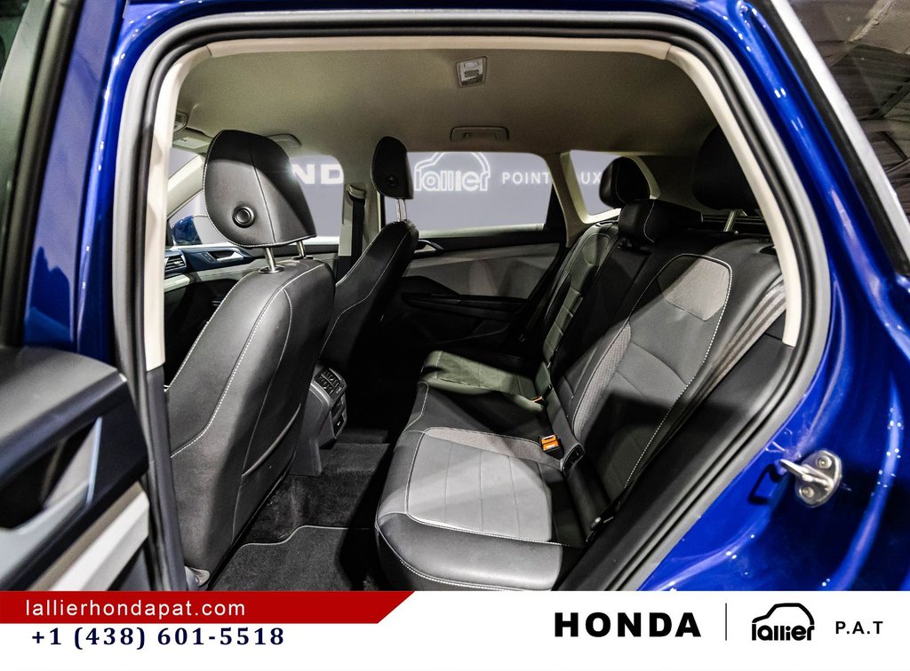 Volkswagen Taos Comfortline 2024 à Montréal, Québec - 14 - w1024h768px