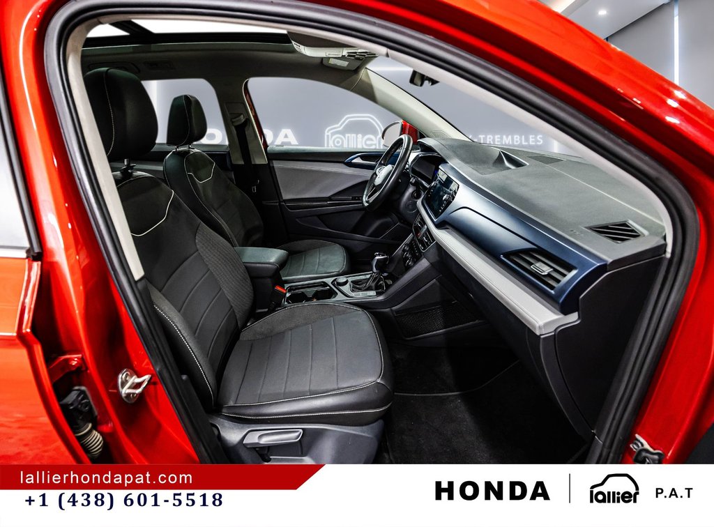Volkswagen Taos Comfortline 2024 à Montréal, Québec - 16 - w1024h768px
