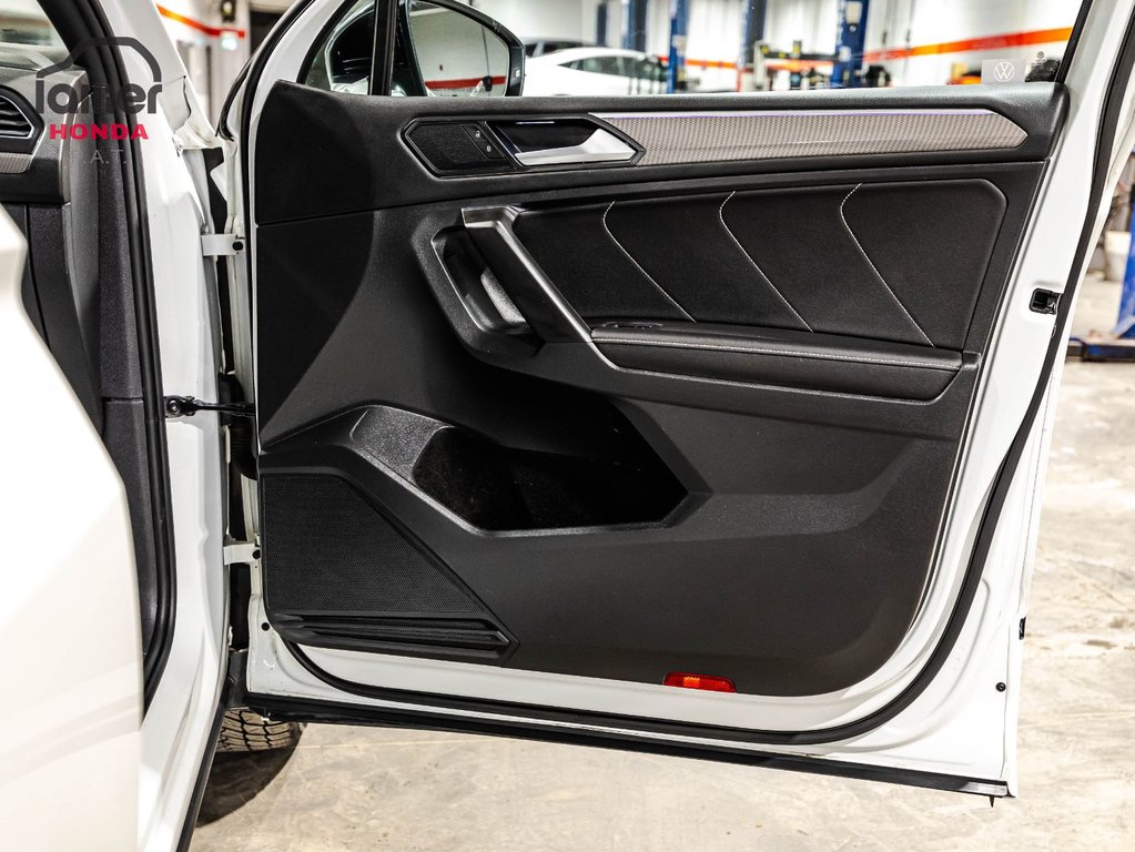 Volkswagen Tiguan Comfortline R-Line Black Edition 2022 à , Québec - 18 - w1024h768px