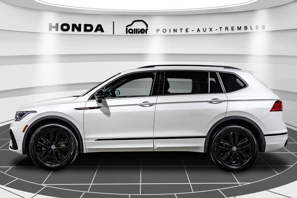 Volkswagen Tiguan Comfortline R-Line Black Edition 2022 à , Québec - 4 - w1024h768px