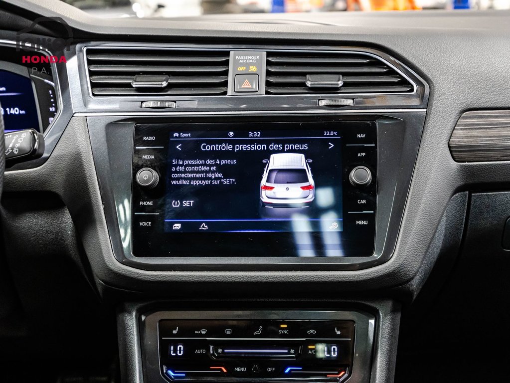 2023 Volkswagen Tiguan Highline R-Line 1 proprio in Montreal, Quebec - 26 - w1024h768px