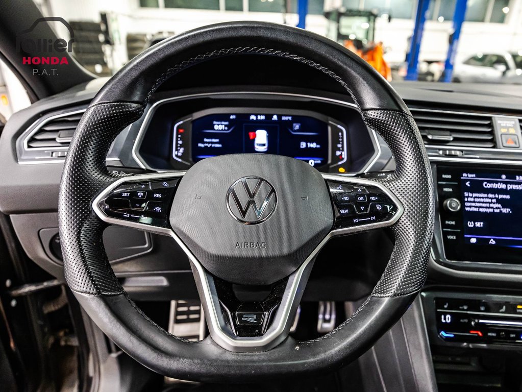 2023 Volkswagen Tiguan Highline R-Line 1 proprio in Montreal, Quebec - 24 - w1024h768px