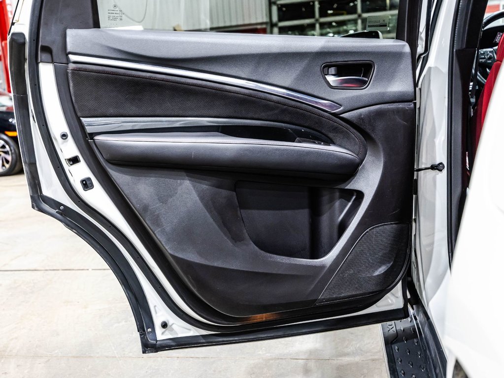 2019 Acura MDX A-SPEC in Lachenaie, Quebec - 13 - w1024h768px