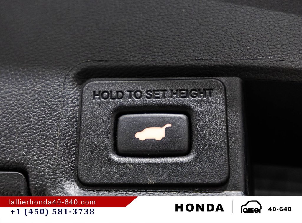 2022 Acura RDX platinum elite a-spec in Montréal, Quebec - 15 - w1024h768px