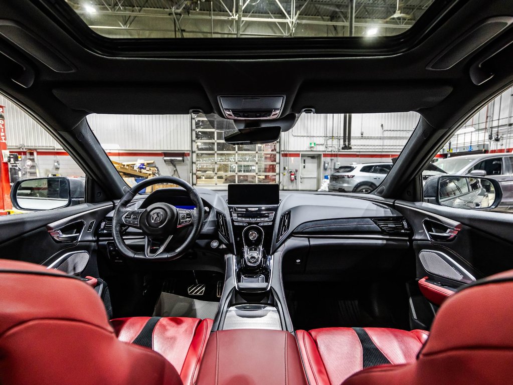 Acura RDX Platinum Elite A-Spec 2024 à Lachenaie, Québec - 4 - w1024h768px