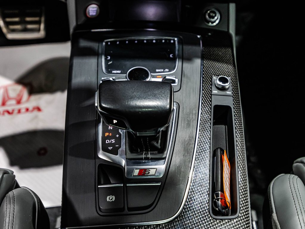 Audi SQ5 Technik 2020 à Montréal, Québec - 26 - w1024h768px