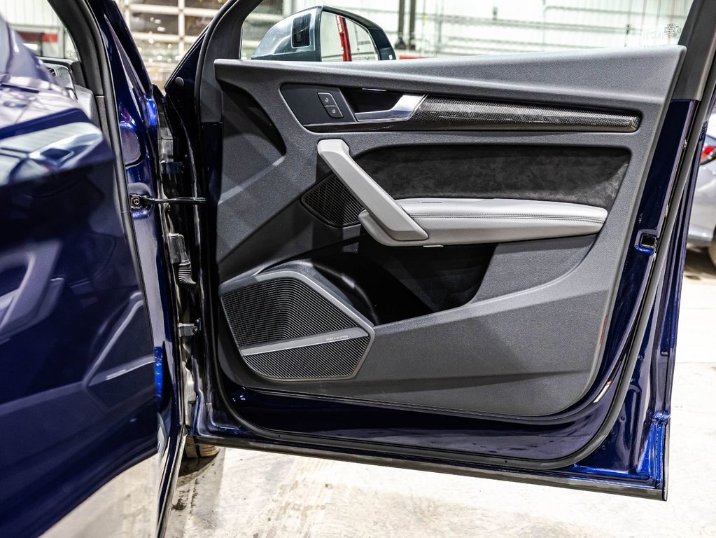 Audi SQ5 Technik 2020 à Montréal, Québec - 17 - w1024h768px