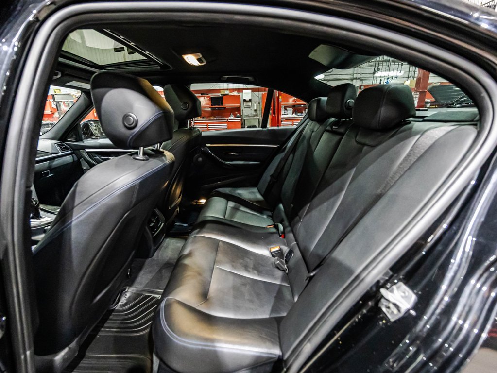 2018 BMW 3 Series 340i xDrive in , Quebec - 13 - w1024h768px