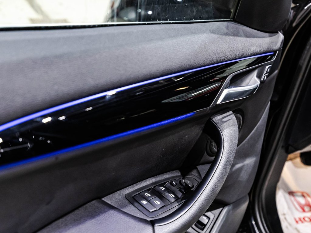 BMW X1 xDrive28i 2022 à , Québec - 11 - w1024h768px