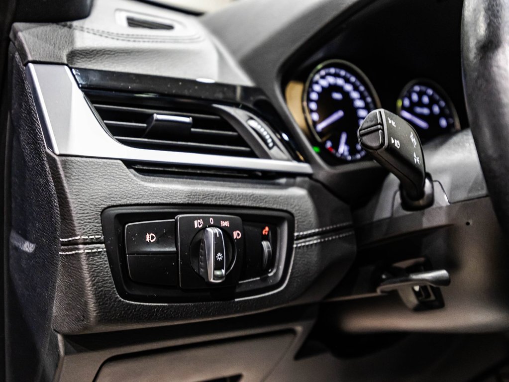 BMW X1 xDrive28i 2022 à , Québec - 22 - w1024h768px